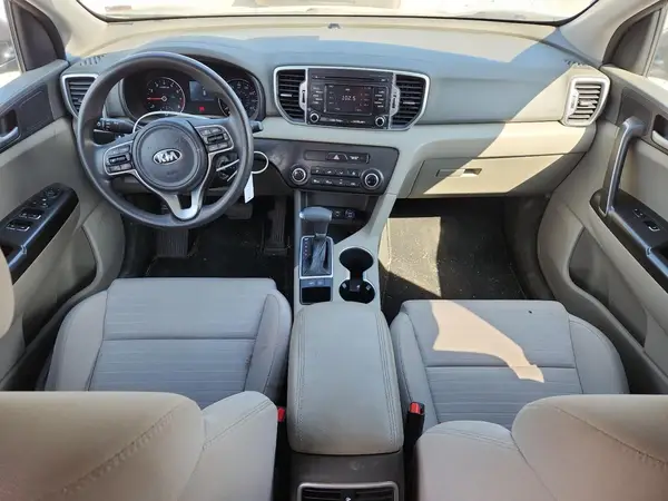 KNDPM3ACXJ7373004 2018 KIA SPORTAGE - Image 8