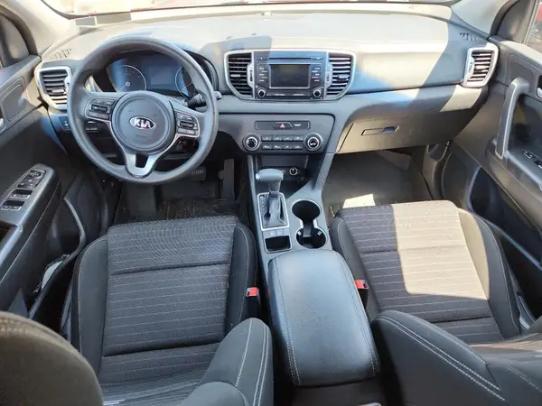 KNDPM3ACXJ7374976 2018 KIA SPORTAGE - Image 8