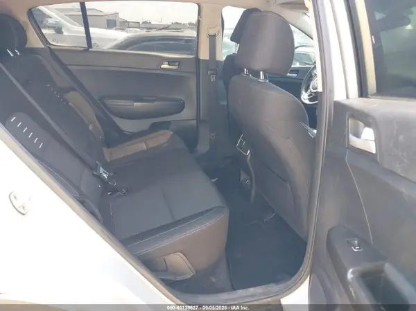 KNDPM3ACXJ7379319 2018 KIA SPORTAGE - Image 8