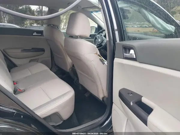KNDPM3ACXJ7388053 2018 KIA SPORTAGE - Image 8