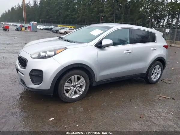 KNDPM3ACXJ7423562 2018 KIA SPORTAGE - Image 2