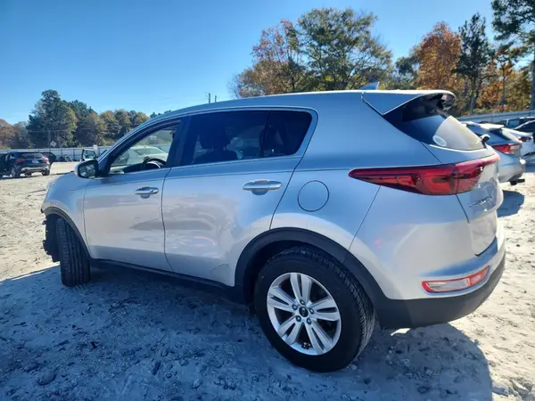 KNDPM3ACXJ7447649 2018 KIA SPORTAGE - Image 2