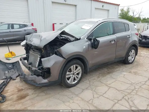 KNDPM3ACXJ7447845 2018 KIA SPORTAGE - Image 2