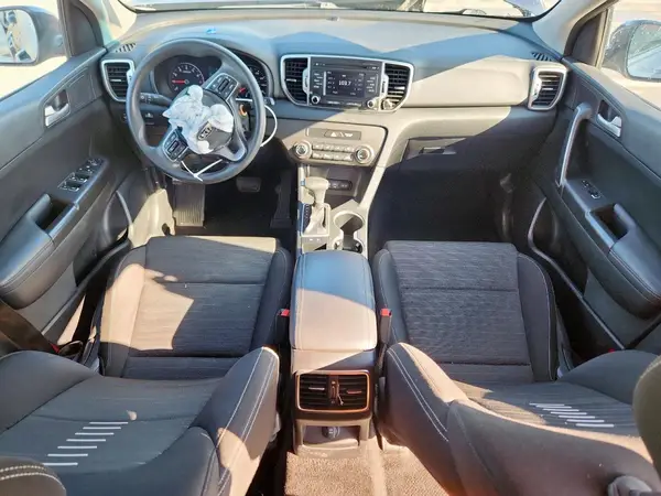 KNDPM3ACXJ7454245 2018 KIA SPORTAGE - Image 8