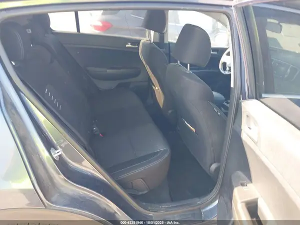 KNDPM3ACXJ7457307 2018 KIA SPORTAGE - Image 8