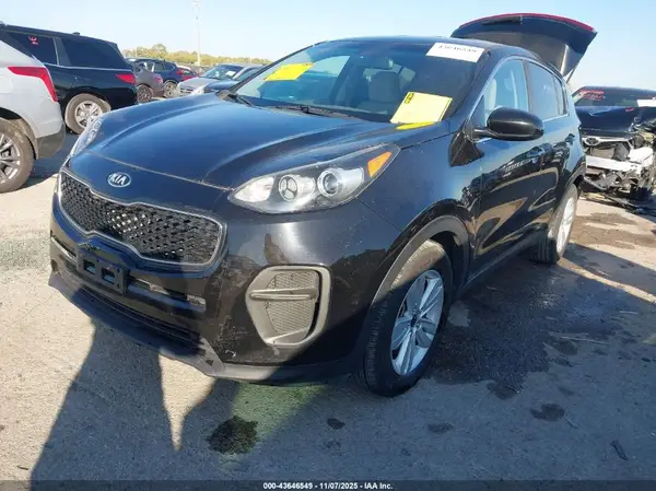 KNDPM3ACXJ7464421 2018 KIA SPORTAGE - Image 2