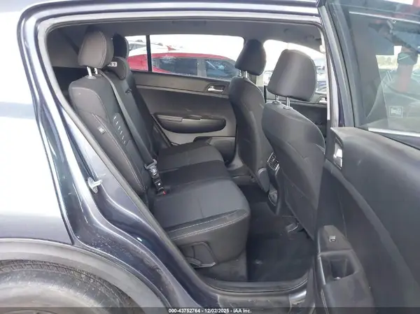 KNDPM3ACXJ7471241 2018 KIA SPORTAGE - Image 8