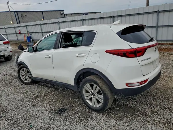 KNDPM3ACXJ7488508 2018 KIA SPORTAGE - Image 2