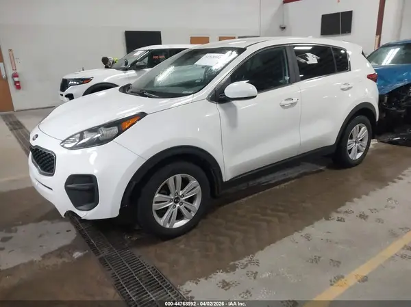 KNDPM3ACXK7503946 2019 KIA SPORTAGE - Image 2