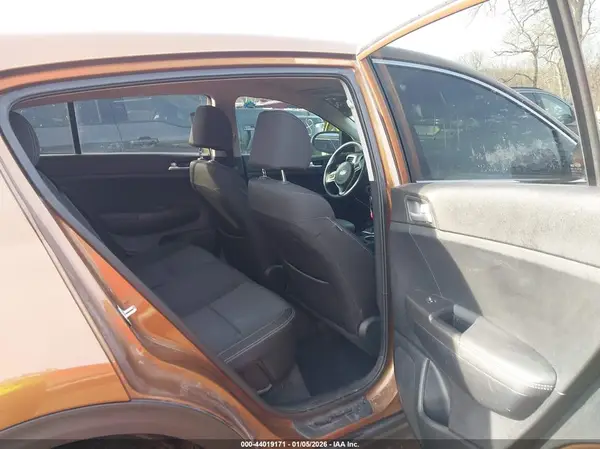KNDPM3ACXK7530242 2019 KIA SPORTAGE - Image 8