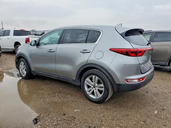 KNDPM3ACXK7568117 2019 KIA SPORTAGE - Image 2