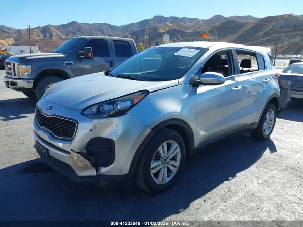 KNDPM3ACXK7585564 2019 KIA SPORTAGE - Image 2