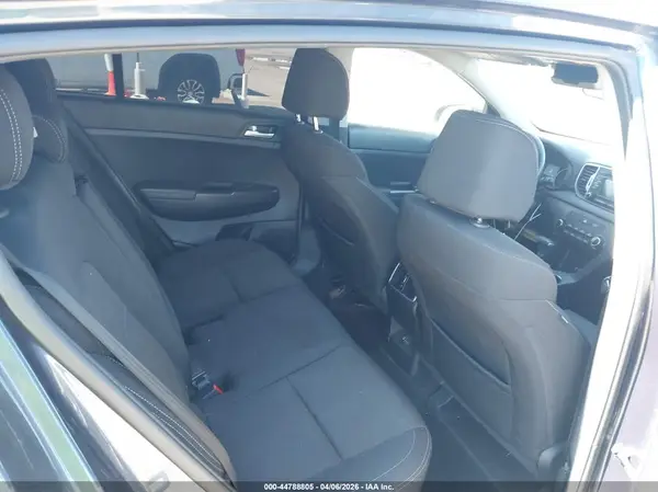 KNDPM3ACXK7598475 2019 KIA SPORTAGE - Image 8