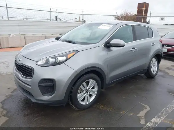KNDPM3ACXK7626856 2019 KIA SPORTAGE - Image 2