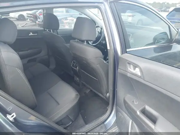 KNDPM3ACXL7775057 2020 KIA SPORTAGE - Image 8