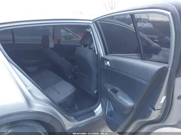 KNDPM3ACXL7815444 2020 KIA SPORTAGE - Image 8