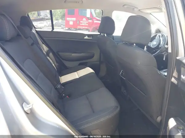 KNDPM3ACXM7899752 2021 KIA SPORTAGE - Image 8