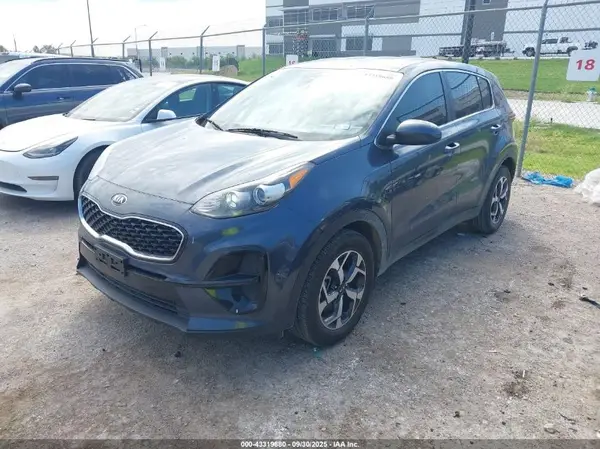 KNDPM3ACXM7900284 2021 KIA SPORTAGE - Image 2
