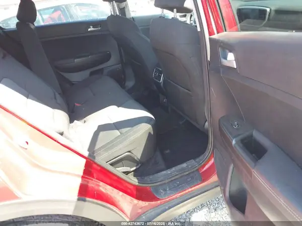 KNDPM3ACXM7927906 2021 KIA SPORTAGE - Image 8