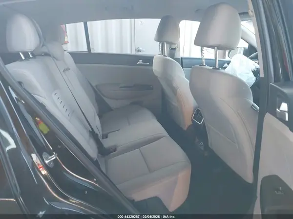 KNDPM3ACXN7009719 2022 KIA SPORTAGE - Image 8