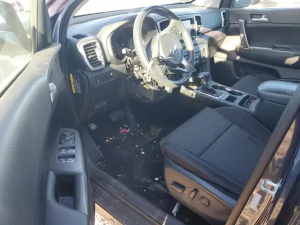 KNDPMCAC0H7031619 2017 KIA SPORTAGE - Image 8