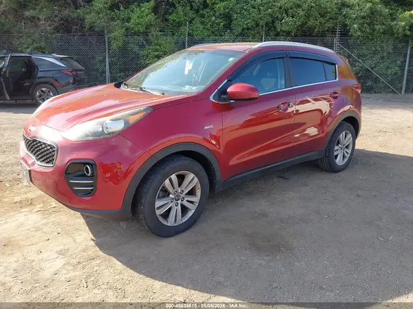 KNDPMCAC0H7033550 2017 KIA SPORTAGE - Image 2
