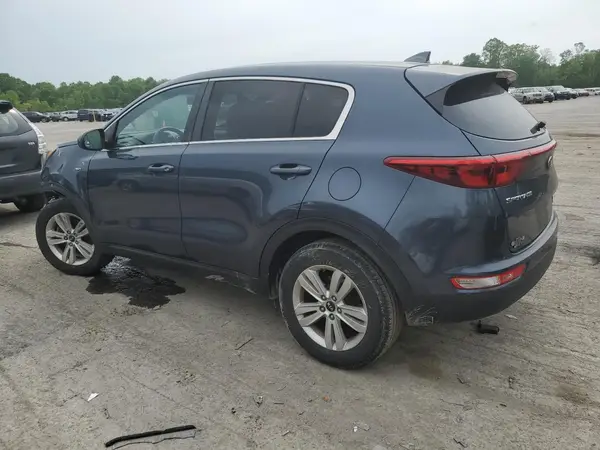 KNDPMCAC0H7037758 2017 KIA SPORTAGE - Image 2
