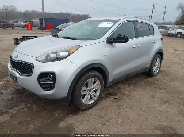 KNDPMCAC0H7043379 2017 KIA SPORTAGE - Image 2