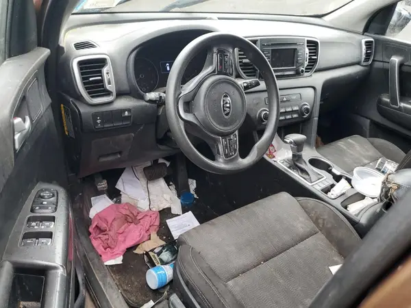 KNDPMCAC0H7087687 2017 KIA SPORTAGE - Image 8
