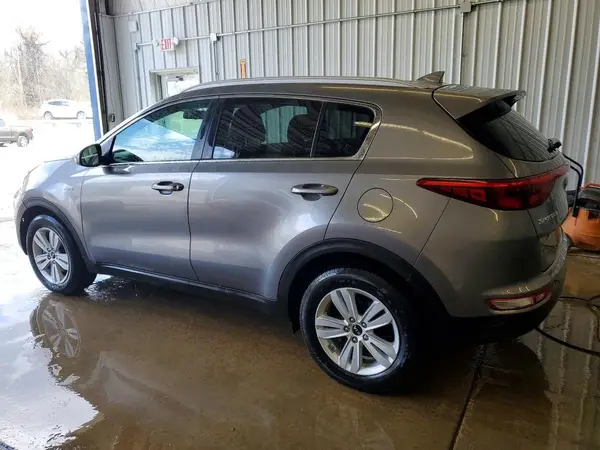 KNDPMCAC0H7088595 2017 KIA SPORTAGE - Image 2