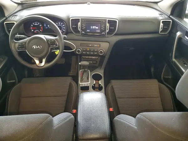 KNDPMCAC0H7088595 2017 KIA SPORTAGE - Image 8