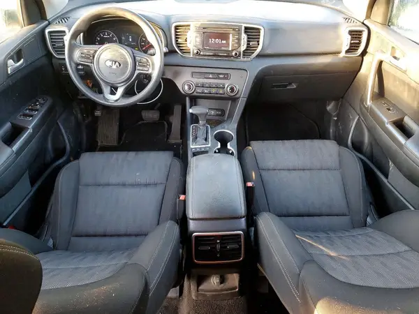 KNDPMCAC0H7131980 2017 KIA SPORTAGE - Image 8