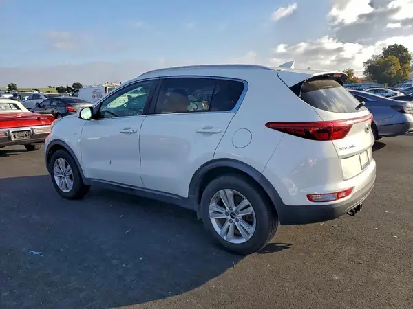 KNDPMCAC0H7140808 2017 KIA SPORTAGE - Image 2
