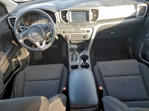 KNDPMCAC0H7140808 2017 KIA SPORTAGE - Image 8