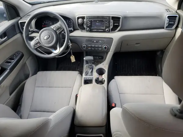 KNDPMCAC0H7154126 2017 KIA SPORTAGE - Image 8