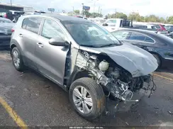 KNDPMCAC0H7160587 2017 KIA SPORTAGE