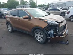 KNDPMCAC0H7164056 2017 KIA SPORTAGE
