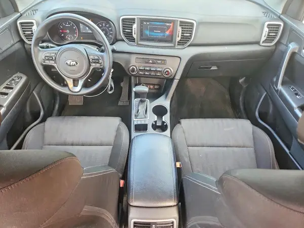 KNDPMCAC0H7191175 2017 KIA SPORTAGE - Image 8