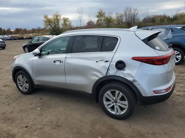 KNDPMCAC0H7194268 2017 KIA SPORTAGE - Image 2