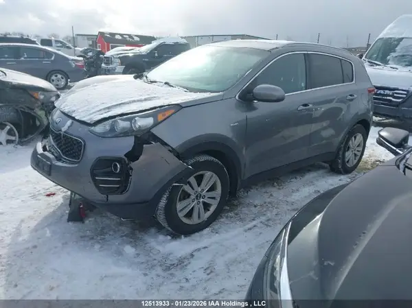 KNDPMCAC0H7197168 2017 KIA SPORTAGE - Image 2