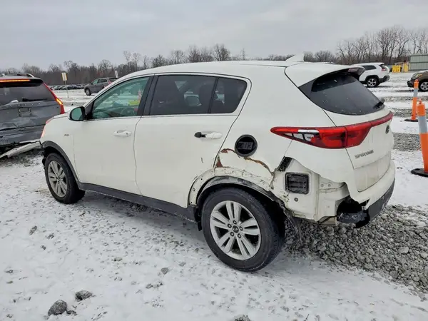 KNDPMCAC0H7236891 2017 KIA SPORTAGE - Image 2