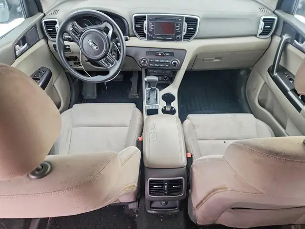 KNDPMCAC0H7251973 2017 KIA SPORTAGE - Image 8