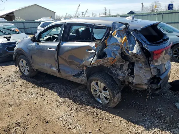 KNDPMCAC0H7263007 2017 KIA SPORTAGE - Image 2