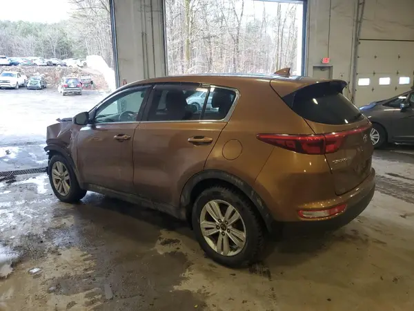 KNDPMCAC0H7296752 2017 KIA SPORTAGE - Image 2