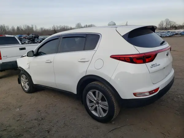 KNDPMCAC0H7298131 2017 KIA SPORTAGE - Image 2