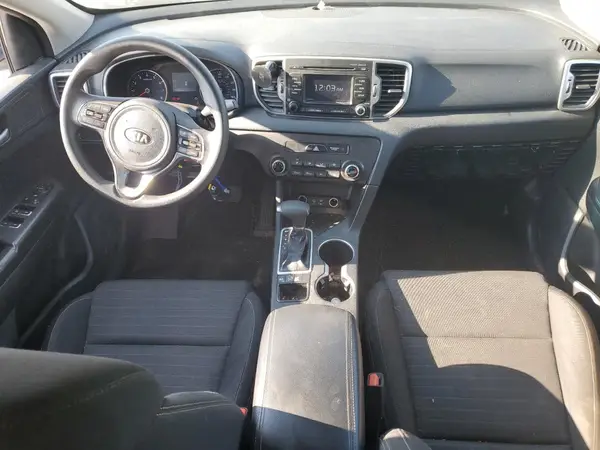 KNDPMCAC0J7315385 2018 KIA SPORTAGE - Image 8
