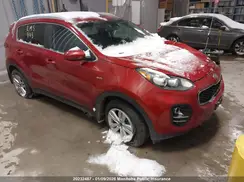 KNDPMCAC0J7318867 2018 KIA SPORTAGE