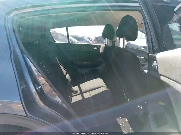 KNDPMCAC0J7329450 2018 KIA SPORTAGE - Image 8
