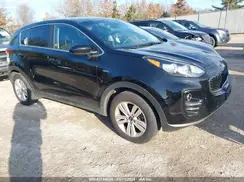KNDPMCAC0J7335443 2018 KIA SPORTAGE