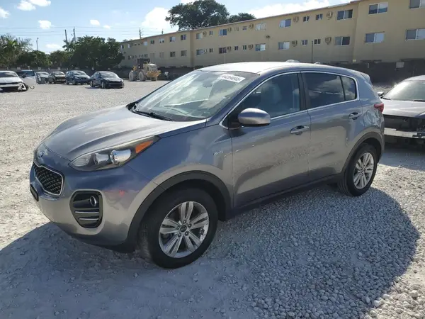 KNDPMCAC0J7349469 2018 KIA SPORTAGE - Image 1